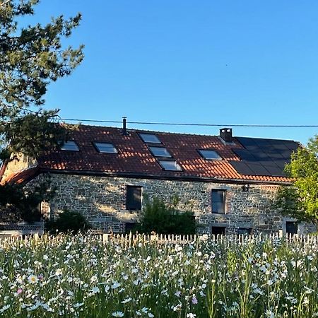 La Souriciere Villa Silenrieux Exterior photo