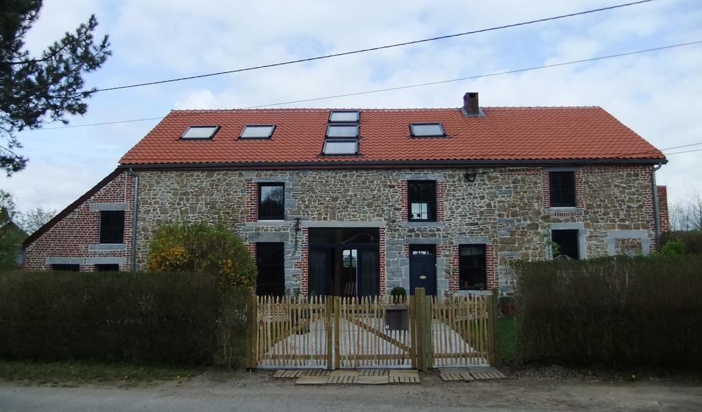 La Souriciere Villa Silenrieux Exterior photo